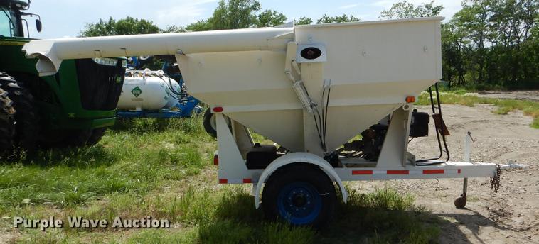 image for item DE8453 Parker 1500R weigh wagon