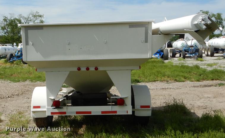 image for item DE8453 Parker 1500R weigh wagon