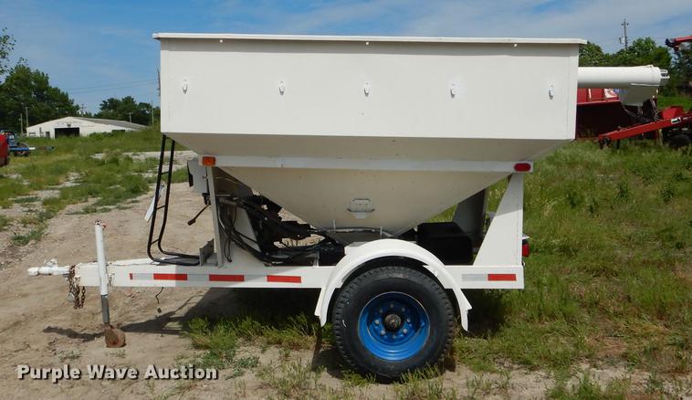 image for item DE8453 Parker 1500R weigh wagon
