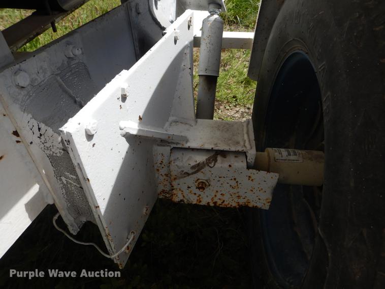 image for item DE8453 Parker 1500R weigh wagon