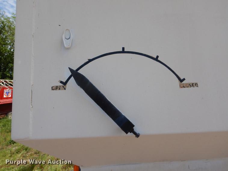 image for item DE8453 Parker 1500R weigh wagon