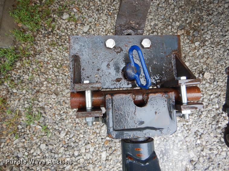 image for item DE8480 2015 Kubota DM5040 disc mower