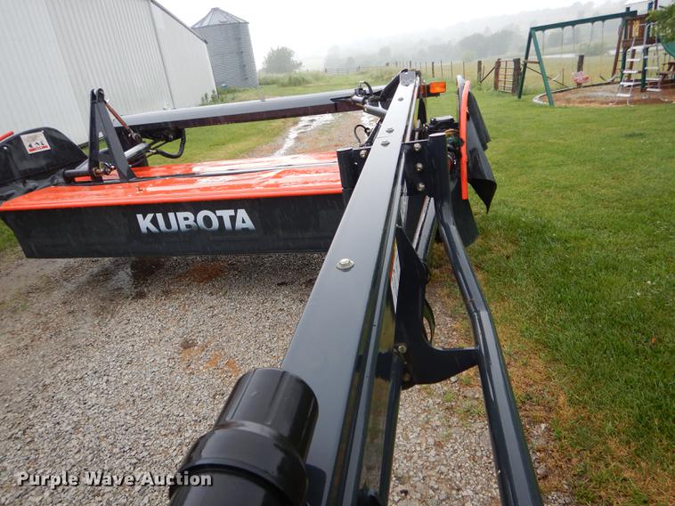 image for item DE8480 2015 Kubota DM5040 disc mower