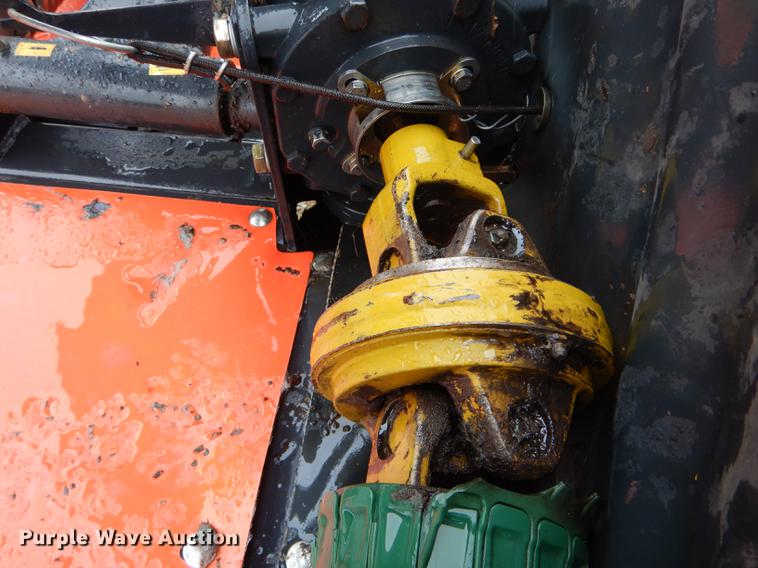 image for item DE8480 2015 Kubota DM5040 disc mower