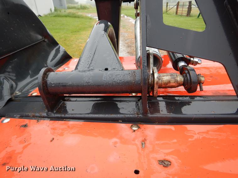 image for item DE8480 2015 Kubota DM5040 disc mower