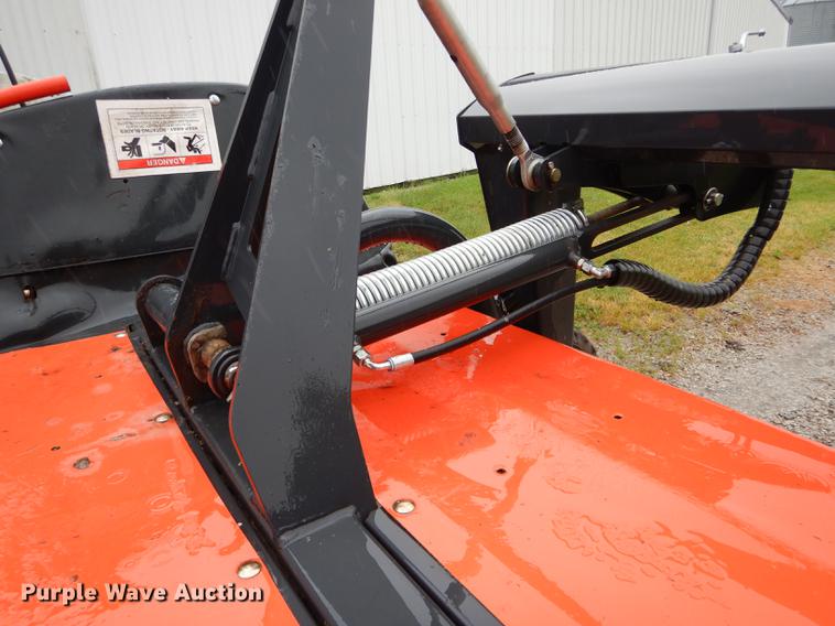 image for item DE8480 2015 Kubota DM5040 disc mower