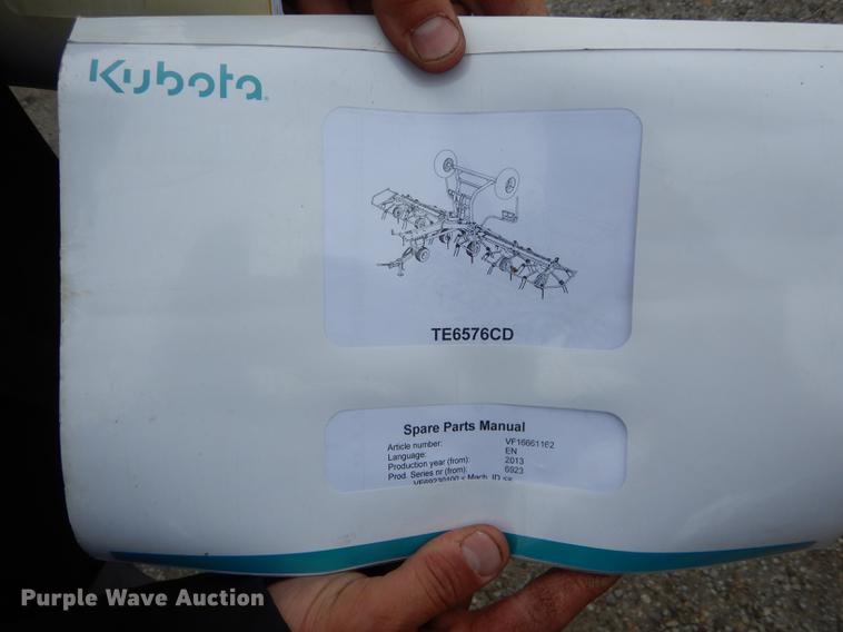 image for item DE8481 2015 Kubota TE6576CD six basket tedder