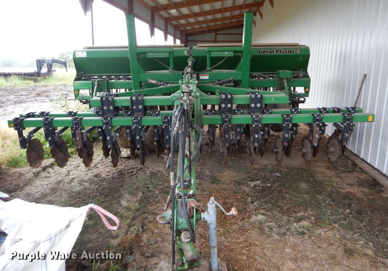 image for item DE8485 2005 Great Plains 1500 no till drill
