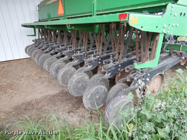 image for item DE8485 2005 Great Plains 1500 no till drill