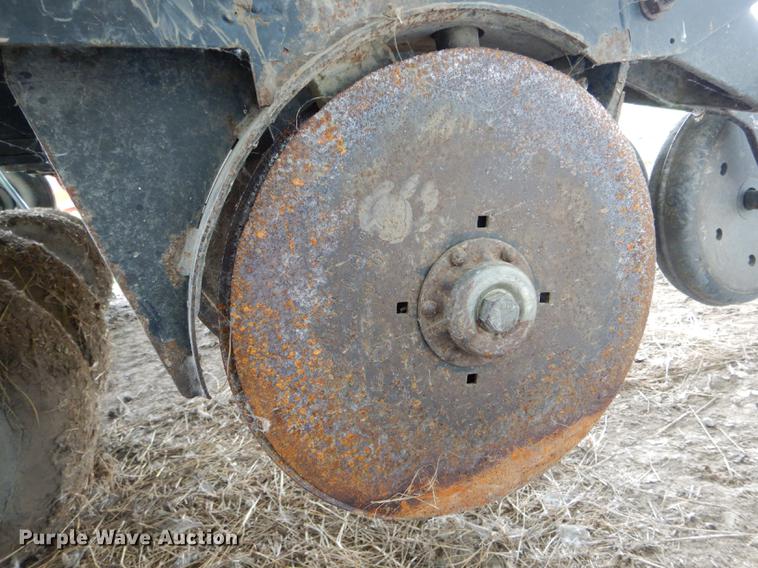 image for item DE8485 2005 Great Plains 1500 no till drill