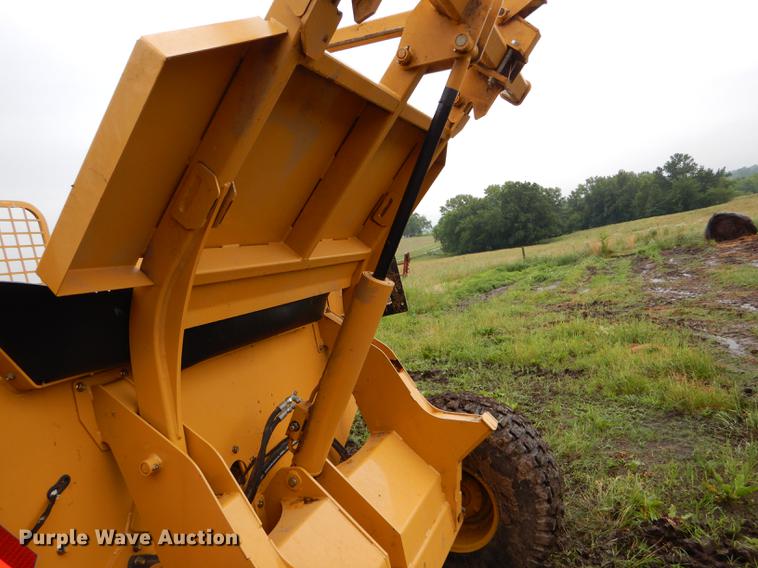 image for item DE8486 Vermeer BPX9000 bale processor