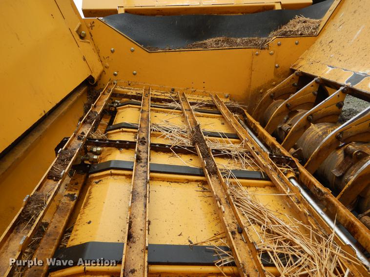 image for item DE8486 Vermeer BPX9000 bale processor