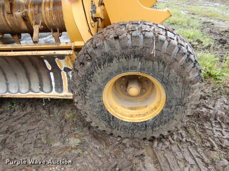 image for item DE8486 Vermeer BPX9000 bale processor