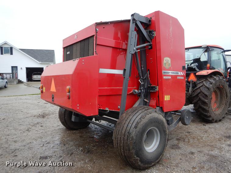 image for item DE8487 2017 Massey Ferguson 2956A round baler