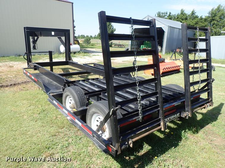 image for item DF1224 2003 Donahue EXG-160 swather trailer