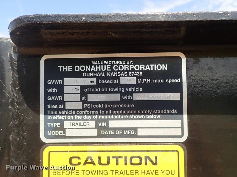 image for item DF1224 2003 Donahue EXG-160 swather trailer
