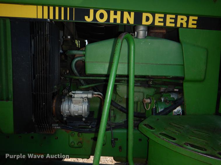 image for item DG1109 1994 John Deere 4960 MFWD tractor