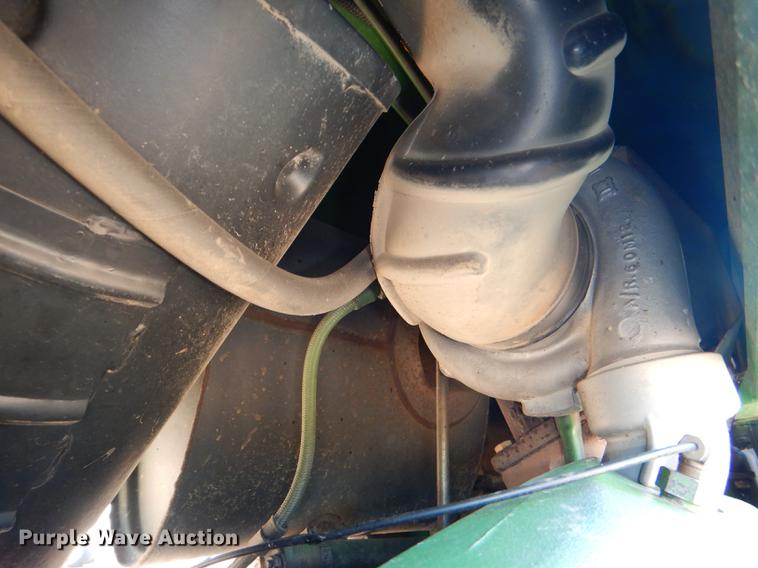 image for item DG1109 1994 John Deere 4960 MFWD tractor