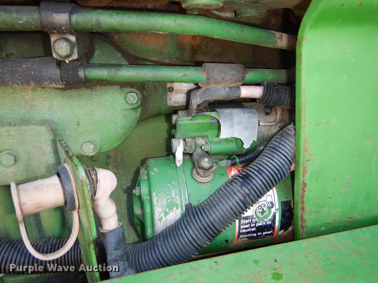 image for item DG1109 1994 John Deere 4960 MFWD tractor