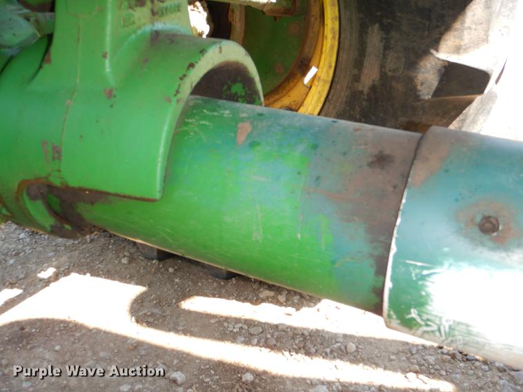 image for item DG1109 1994 John Deere 4960 MFWD tractor