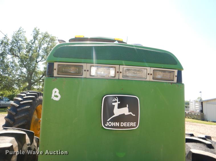 image for item DG1109 1994 John Deere 4960 MFWD tractor