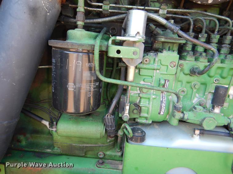 image for item DG1109 1994 John Deere 4960 MFWD tractor