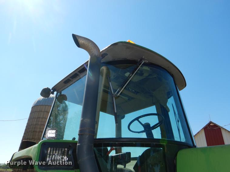 image for item DG1109 1994 John Deere 4960 MFWD tractor