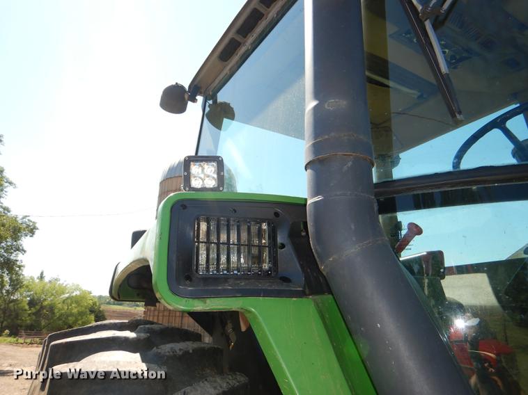 image for item DG1109 1994 John Deere 4960 MFWD tractor