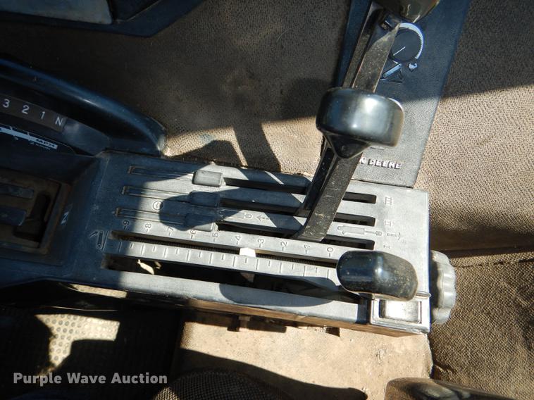 image for item DG1109 1994 John Deere 4960 MFWD tractor