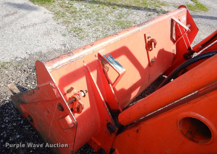 image for item DG1118 2002 Kubota L3710 MFWD tractor