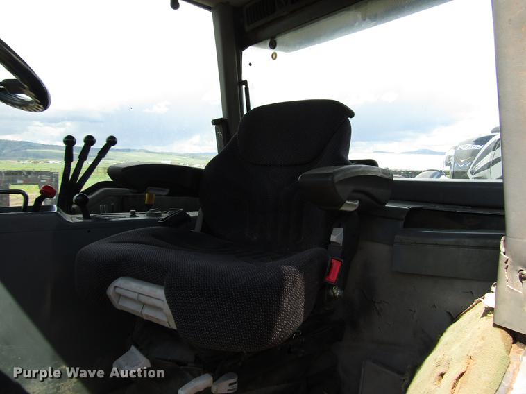 image for item DG1214 1989 Case IH 7120 MFWD tractor