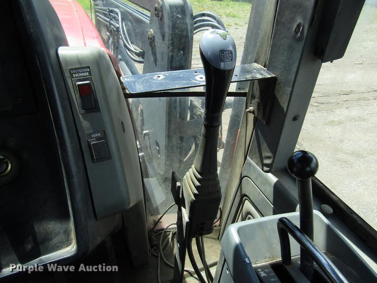 image for item DG1214 1989 Case IH 7120 MFWD tractor