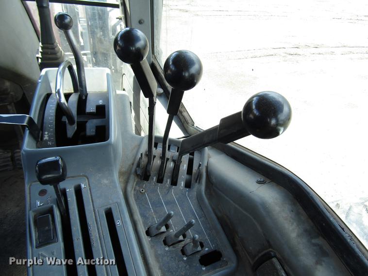 image for item DG1214 1989 Case IH 7120 MFWD tractor