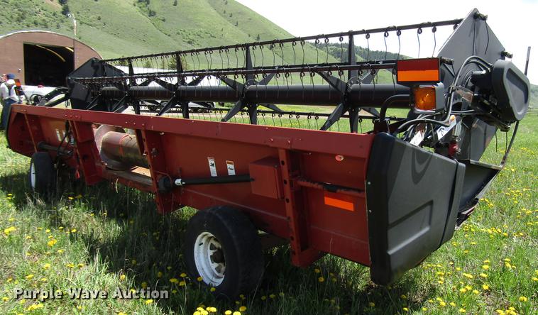 image for item DG1218 2003 Case IH 1010 rigid head