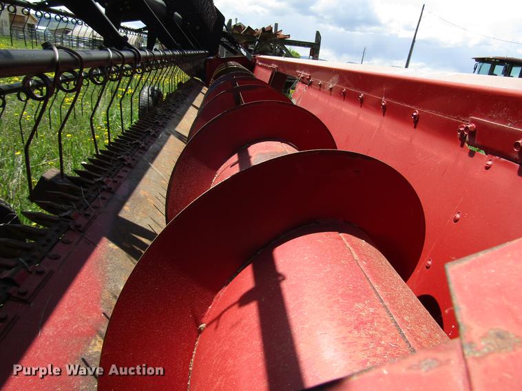 image for item DG1218 2003 Case IH 1010 rigid head