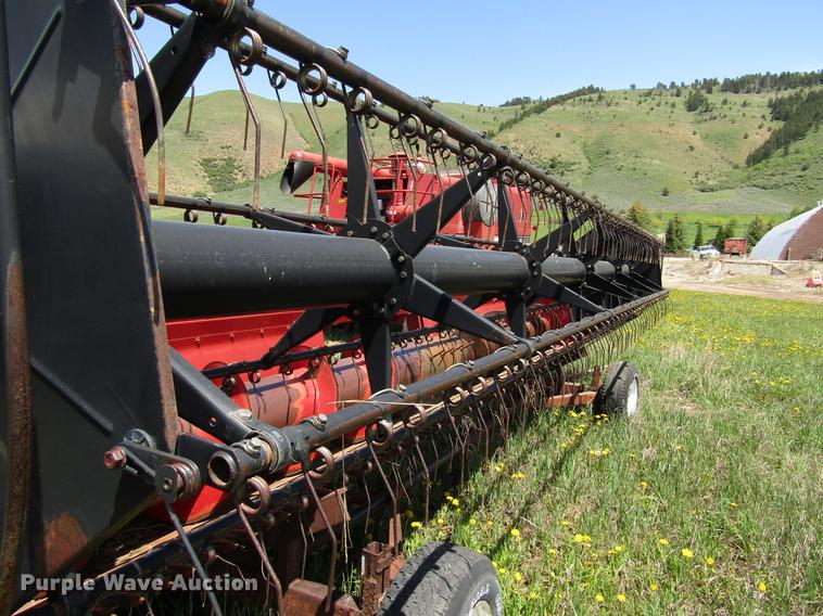 image for item DG1218 2003 Case IH 1010 rigid head