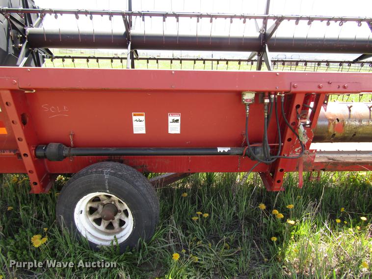 image for item DG1218 2003 Case IH 1010 rigid head