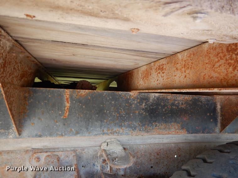 image for item DG5802 1965 Ford F600 grain truck