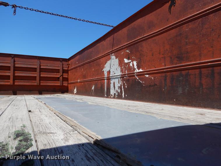 image for item DG5802 1965 Ford F600 grain truck