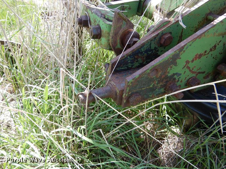 image for item DG5804 John Deere three bottom plow