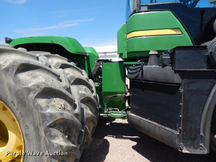 image for item DG5808 1998 John Deere 9400 4WD tractor