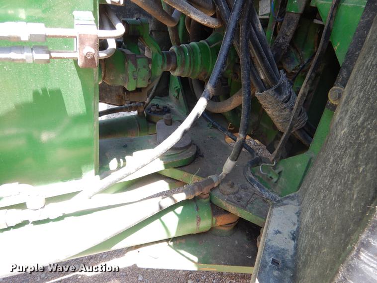 image for item DG5808 1998 John Deere 9400 4WD tractor