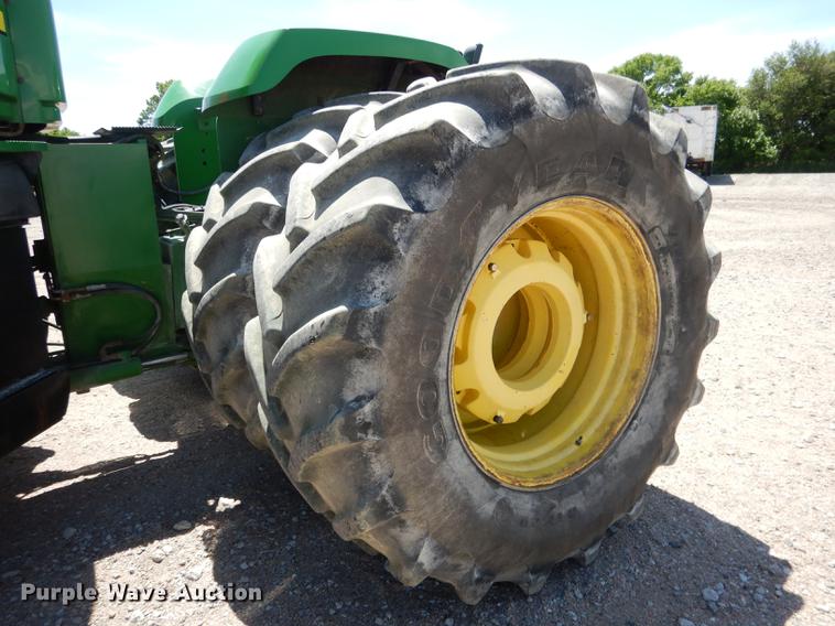 image for item DG5808 1998 John Deere 9400 4WD tractor