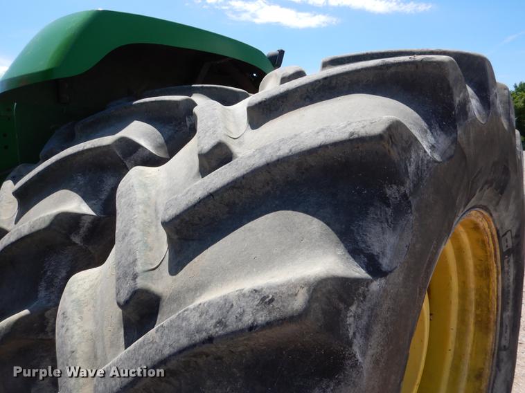 image for item DG5808 1998 John Deere 9400 4WD tractor