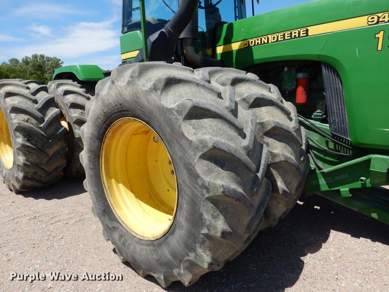 image for item DG5808 1998 John Deere 9400 4WD tractor