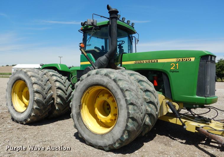 image for item DG5809 2001 John Deere 9400 4WD tractor