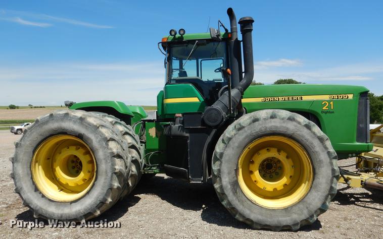 image for item DG5809 2001 John Deere 9400 4WD tractor