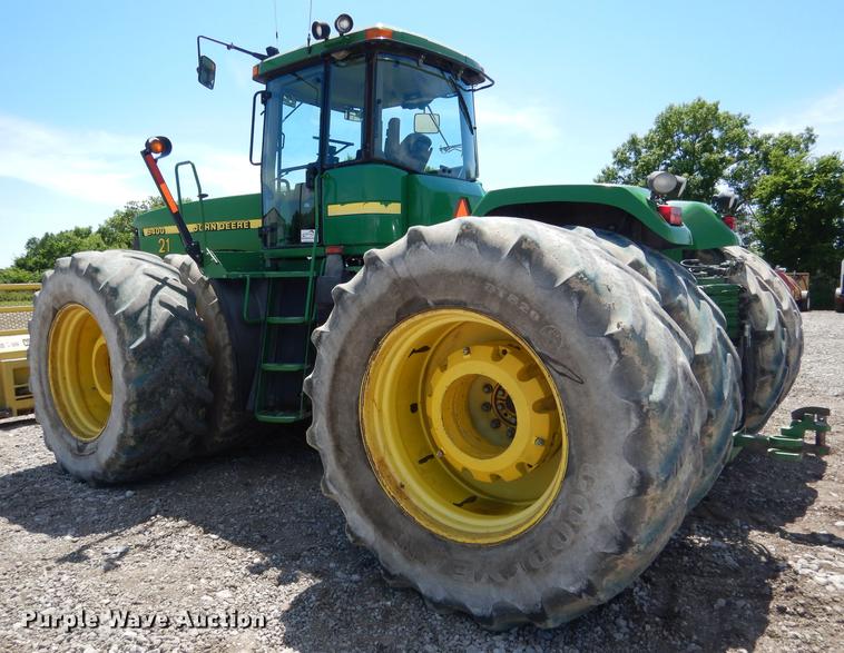 image for item DG5809 2001 John Deere 9400 4WD tractor