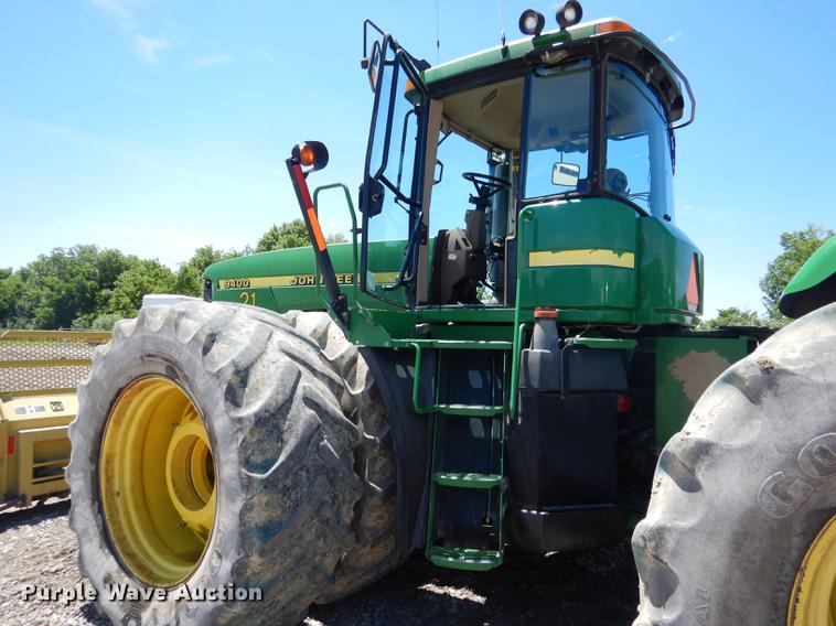 image for item DG5809 2001 John Deere 9400 4WD tractor