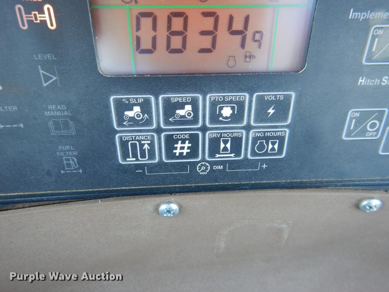 image for item DG5809 2001 John Deere 9400 4WD tractor